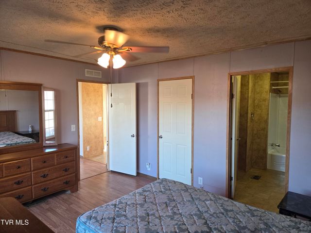 158 North Drive, Marion, VA 24354