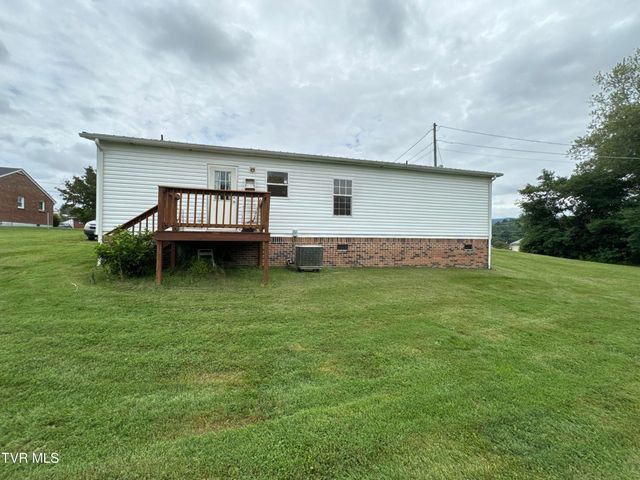 158 North Drive, Marion, VA 24354