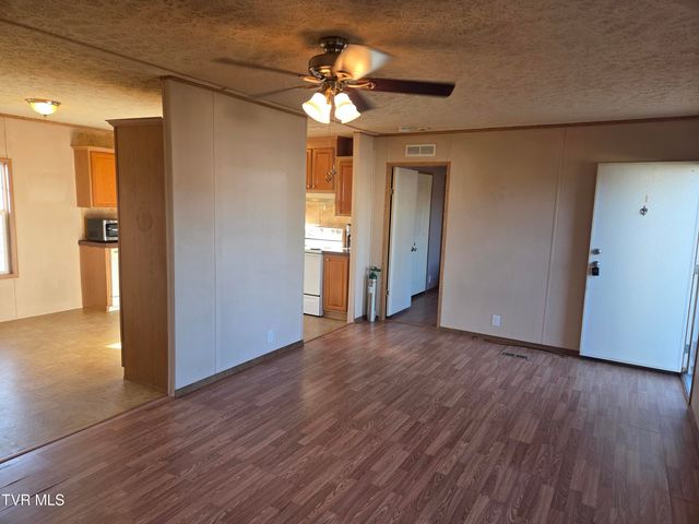 158 North Drive, Marion, VA 24354