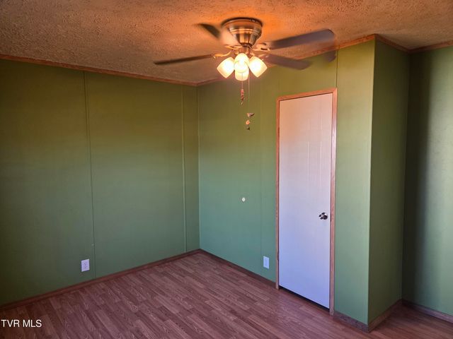 158 North Drive, Marion, VA 24354