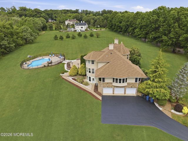 440 Fawns Run, Morganville, NJ 07751