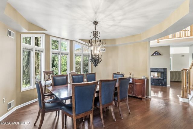 440 Fawns Run, Morganville, NJ 07751