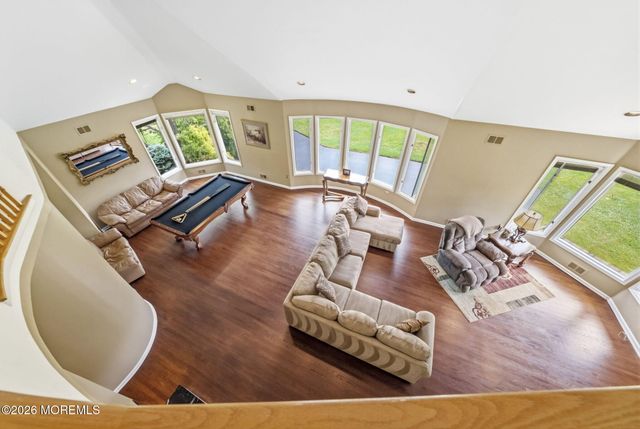 440 Fawns Run, Morganville, NJ 07751