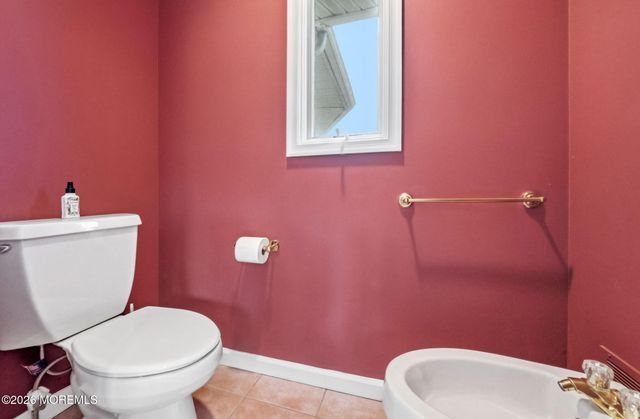440 Fawns Run, Morganville, NJ 07751