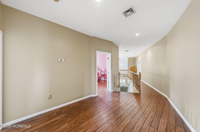 440 Fawns Run, Morganville, NJ 07751