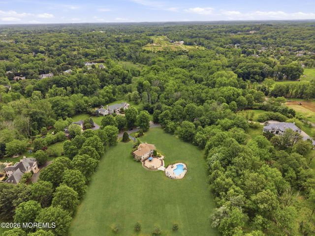 440 Fawns Run, Morganville, NJ 07751