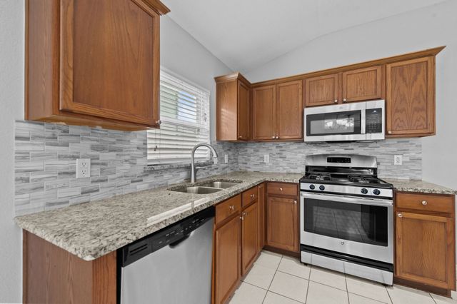 2449 Texoma Drive, Little Elm, TX 75068