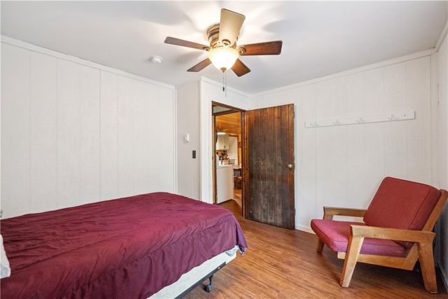 1036 Causeway Dr, Lake Stonycreek, PA 15541