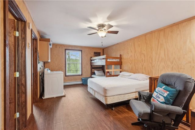 1036 Causeway Dr, Lake Stonycreek, PA 15541