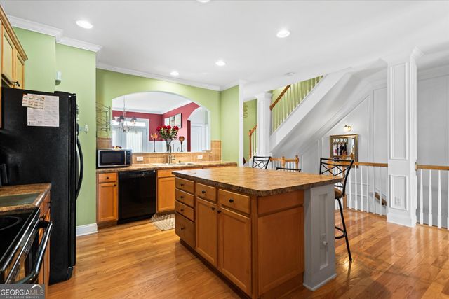 284 Blue Pointe Court, Suwanee, GA 30024