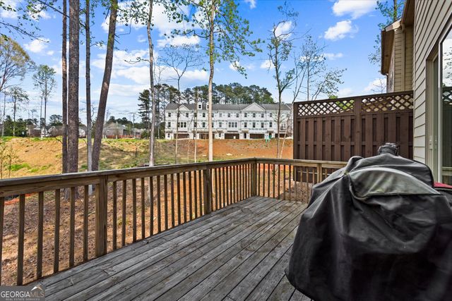 284 Blue Pointe Court, Suwanee, GA 30024