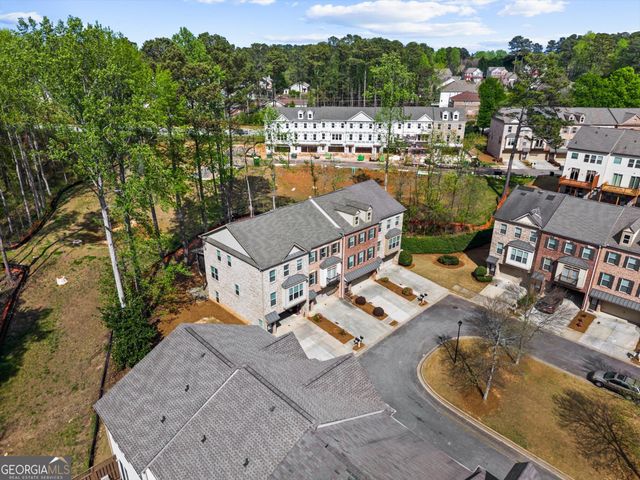 284 Blue Pointe Court, Suwanee, GA 30024