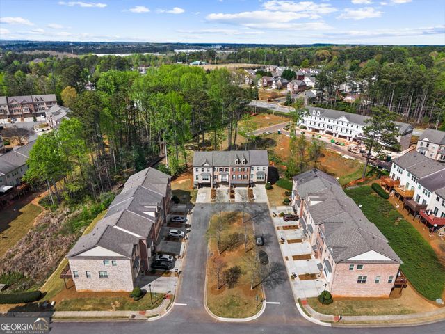 284 Blue Pointe Court, Suwanee, GA 30024
