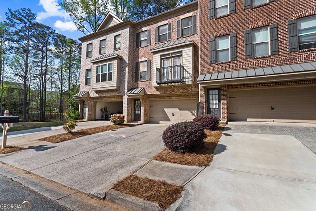284 Blue Pointe Court, Suwanee, GA 30024