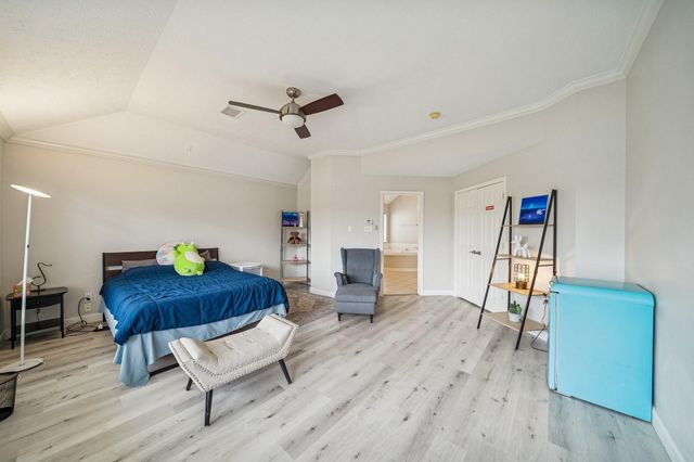 12310 Shadow Island Drive, Houston, TX 77082