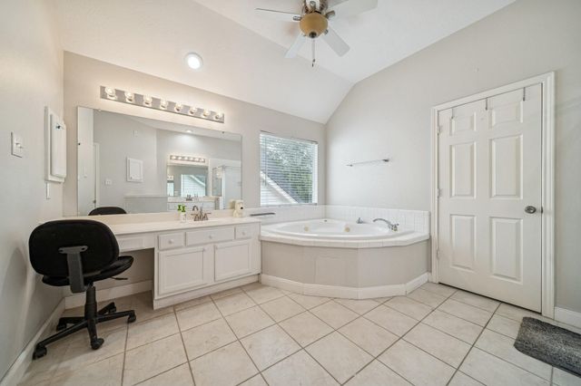 12310 Shadow Island Drive, Houston, TX 77082