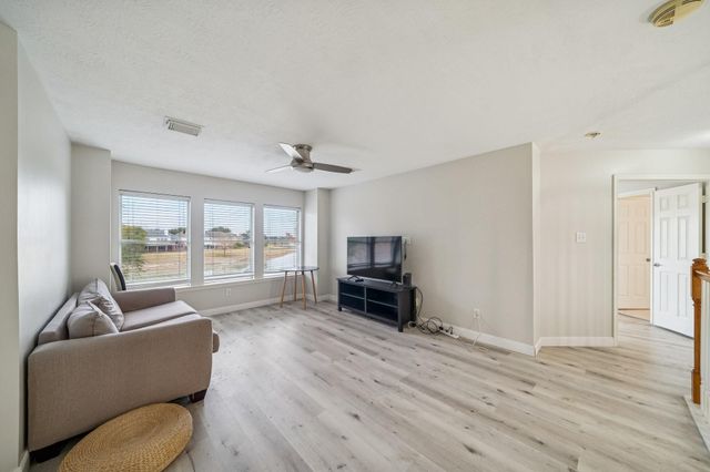 12310 Shadow Island Drive, Houston, TX 77082