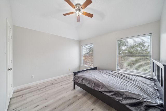 12310 Shadow Island Drive, Houston, TX 77082