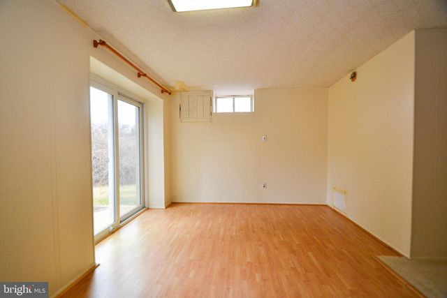 3 BROMWELL CT, Cockeysville, MD 21030