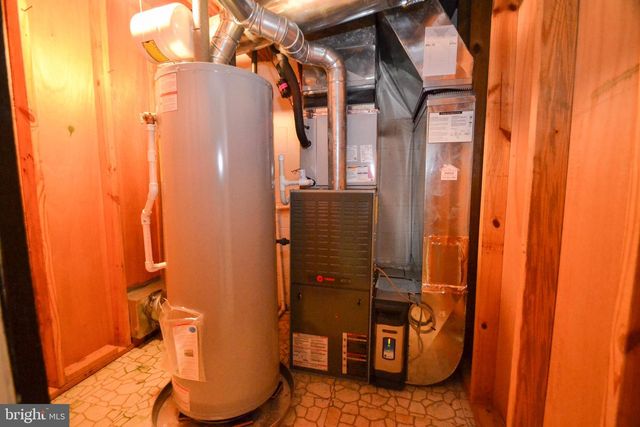 3 BROMWELL CT, Cockeysville, MD 21030