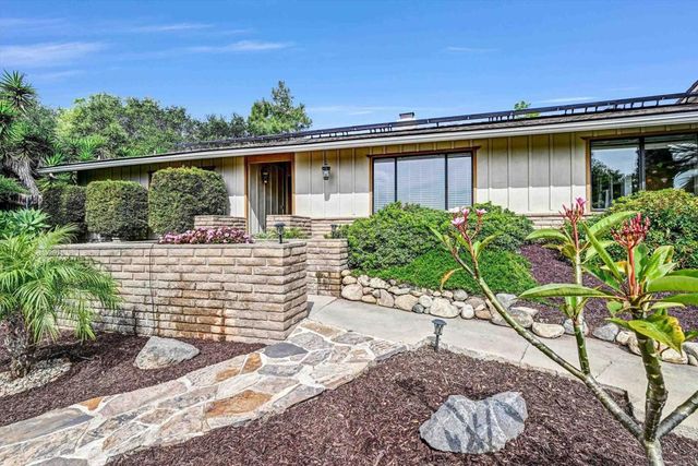 3056 Overhill Drive, Vista, CA 92084