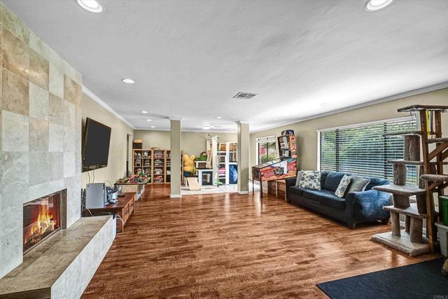 3056 Overhill Drive, Vista, CA 92084