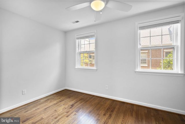 668 S COLUMBUS ST, Alexandria, VA 22314