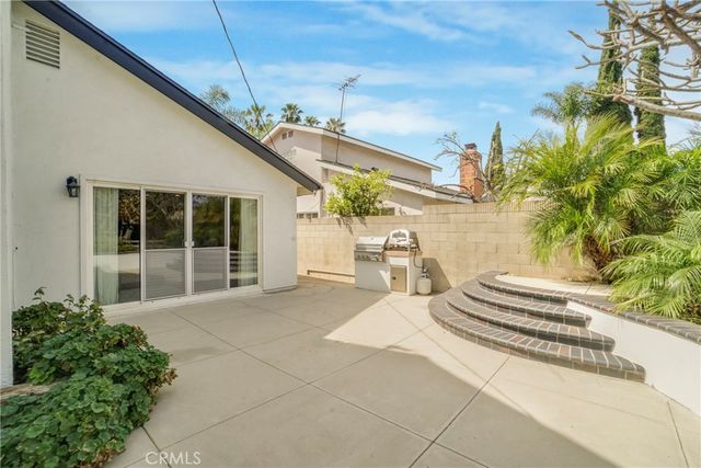 1681 Blueberry Way, Tustin, CA 92780