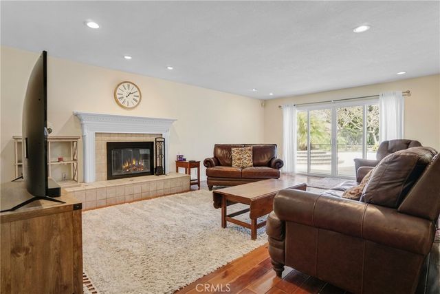 1681 Blueberry Way, Tustin, CA 92780