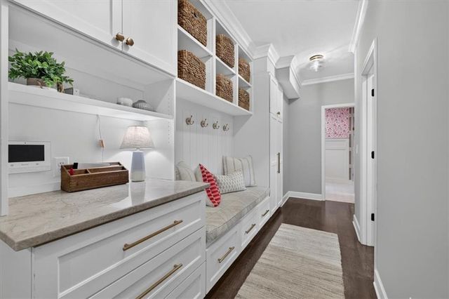 9117 W 178th Street, Overland Park, KS 66013