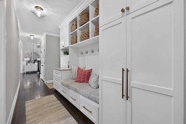 9117 W 178th Street, Overland Park, KS 66013