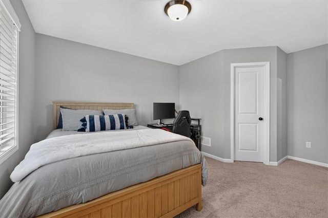9117 W 178th Street, Overland Park, KS 66013
