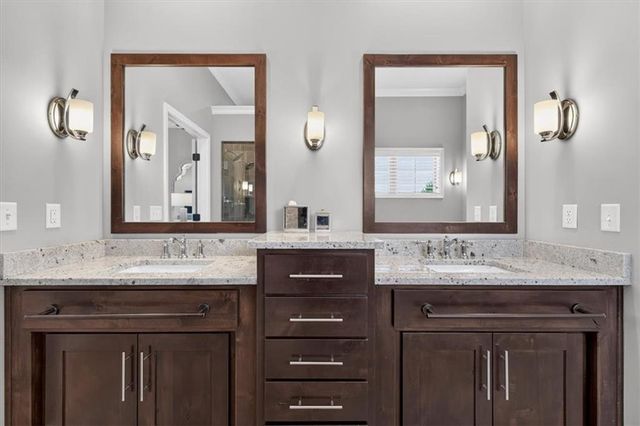 9117 W 178th Street, Overland Park, KS 66013