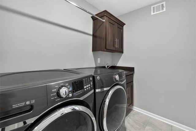 9117 W 178th Street, Overland Park, KS 66013