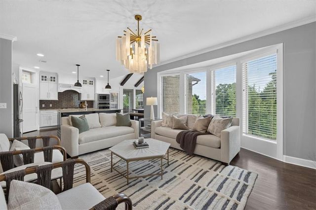 9117 W 178th Street, Overland Park, KS 66013
