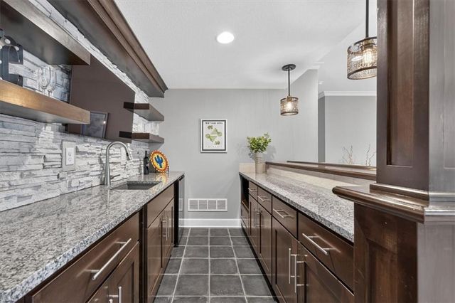 9117 W 178th Street, Overland Park, KS 66013