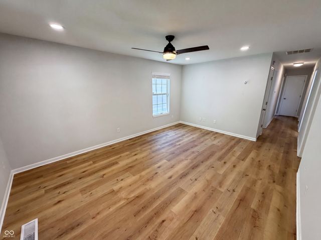 2242 N Alabama Street, Indianapolis, IN 46205