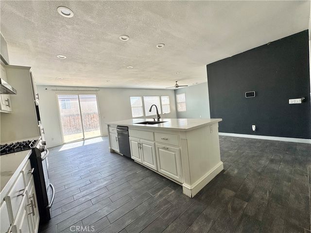 10983 Bay Shore Street, Victorville, CA 92392