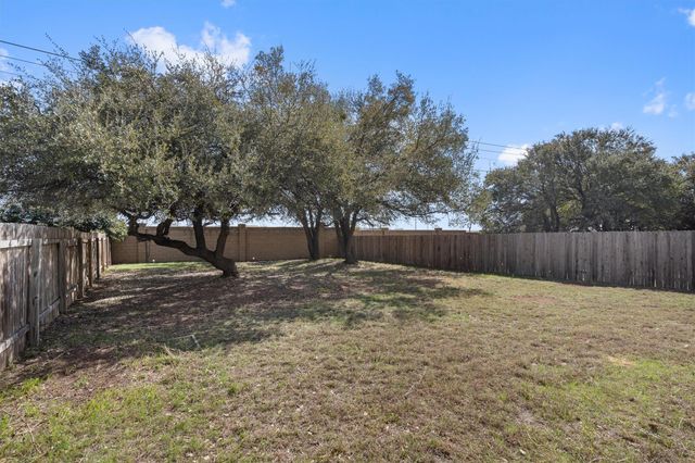2516 Socorro BND, Leander, TX 78641