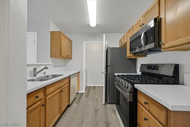 950 Seven Hills Drive 116, Henderson, NV 89052