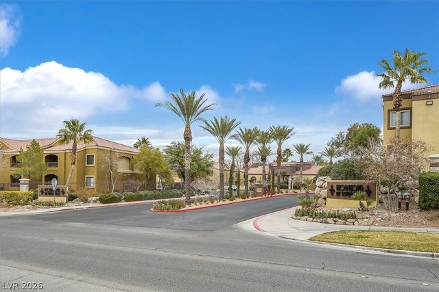 950 Seven Hills Drive 116, Henderson, NV 89052