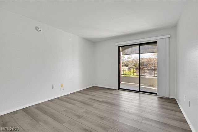 950 Seven Hills Drive 116, Henderson, NV 89052