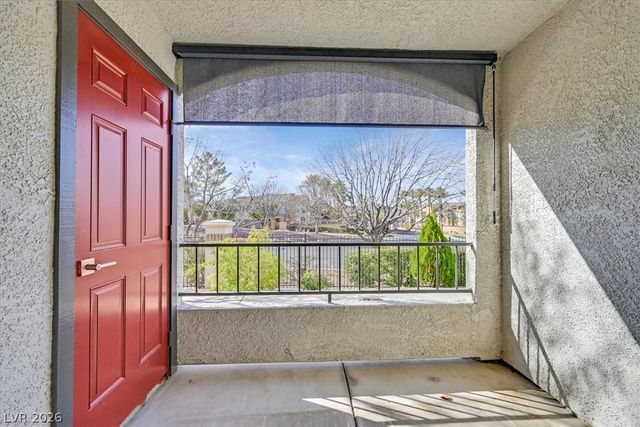 950 Seven Hills Drive 116, Henderson, NV 89052