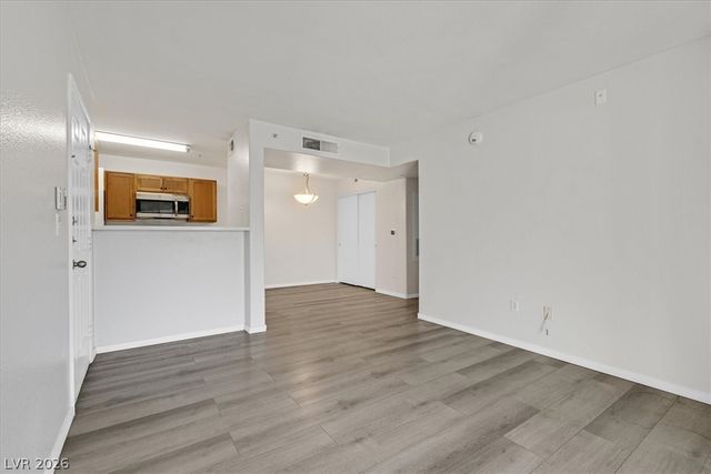 950 Seven Hills Drive 116, Henderson, NV 89052