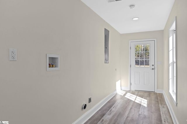 19 Mclean Street, Greenville, SC 29611