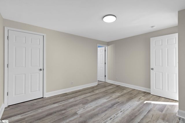 19 Mclean Street, Greenville, SC 29611