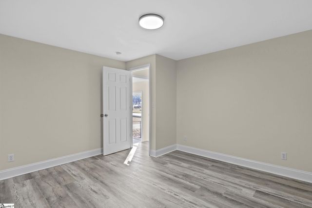 19 Mclean Street, Greenville, SC 29611