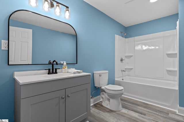 19 Mclean Street, Greenville, SC 29611