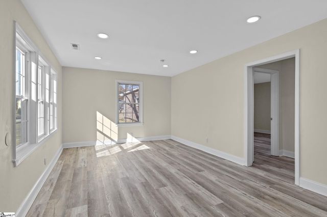 19 Mclean Street, Greenville, SC 29611