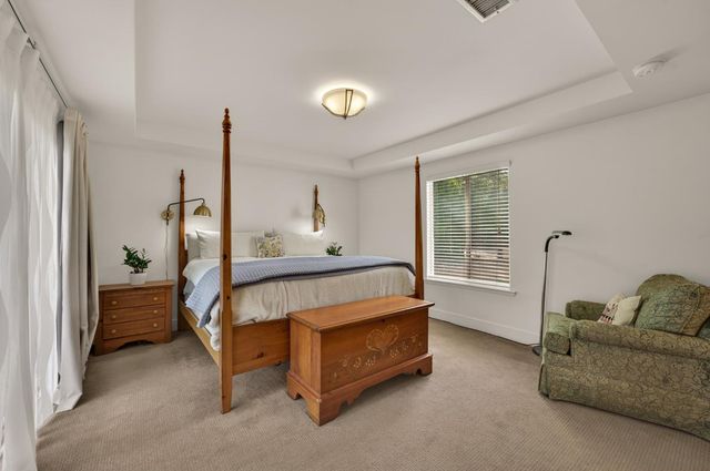 5525 Kenneth Ave, Carmichael, CA 95608